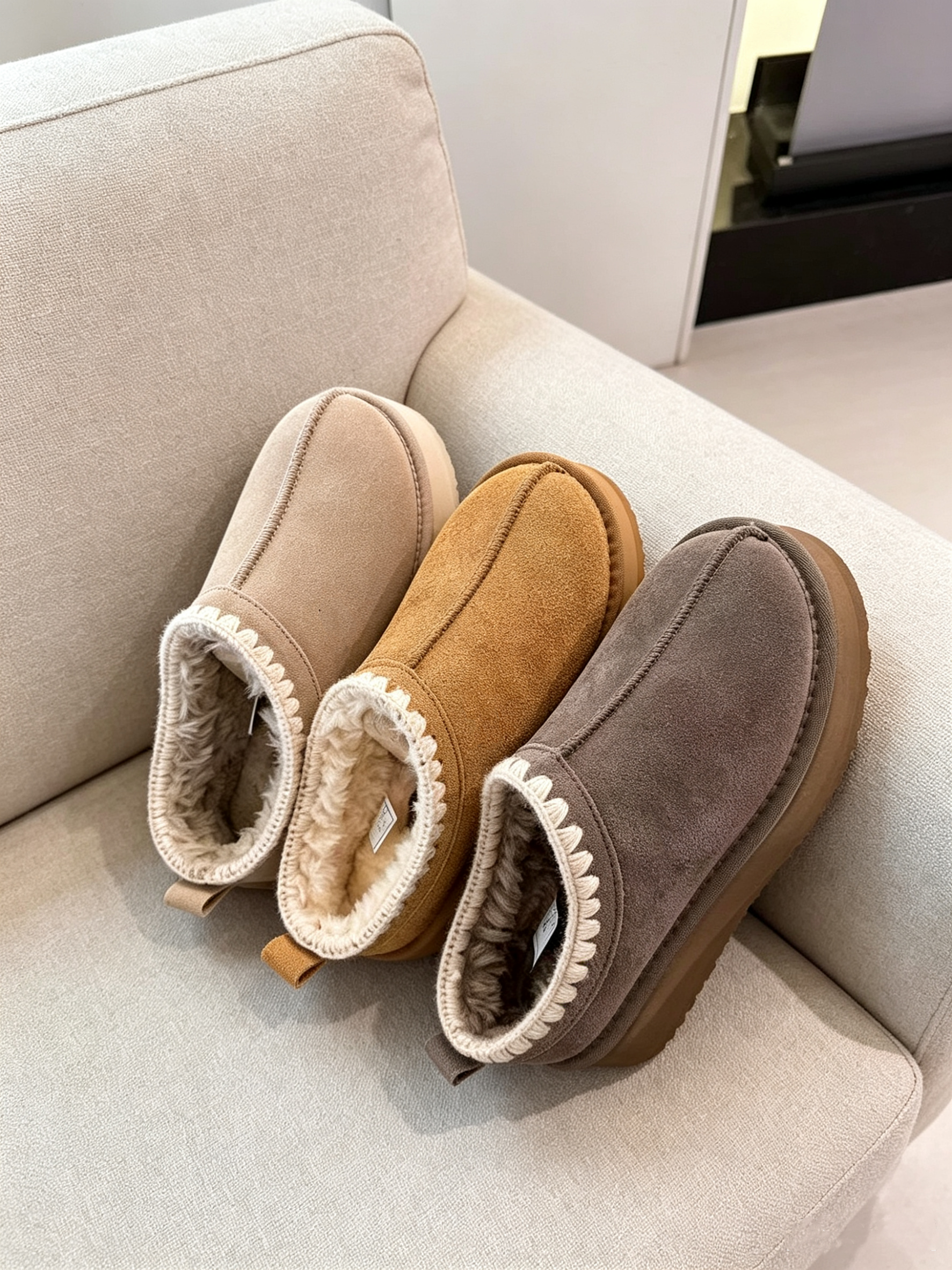Women's Men's Ethnic Style Winter Snow Boots | 4cm Platform Suede Leather Shoes with Faux Fur Lining